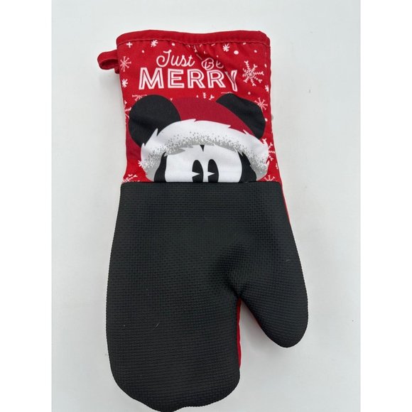 Disney Mickey Mouse Christmas 2 Pack Oversized Oven Mitts Set - Picture 1 of 3